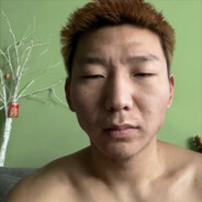 先亲程程后摸腿 我是莽村李宏伟