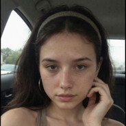 sarah :3