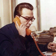 她说哔是晒黑的