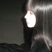 拨开姐姐的花瓣