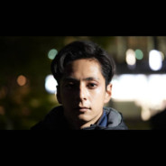 丁真叫王源带包利群来