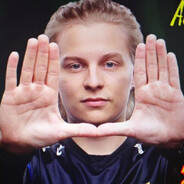 艾利克斯带个比