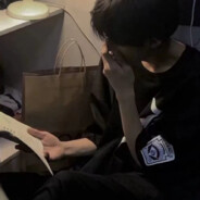 爱吃石的皮皮虾