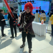 披头散发的秃子