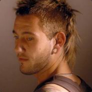 bigger / add friends morten026