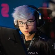 外場最速伝説と飞翔の雄鷹髮型監一郎です