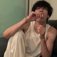 脸红个泡泡茶壶