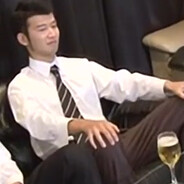 品嘗美食的一位美食家