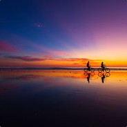 小黑子从不漏出鸡脚