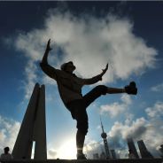 来啊互相伤害啊