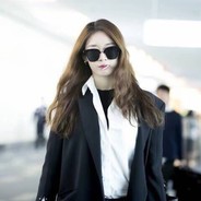 嗷呜大笑龙崽子