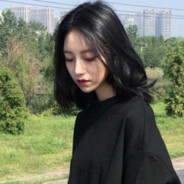 树下人影月下积霜