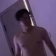 云泽的粉色短裤