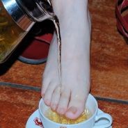 兄弟你这裙子压不住枪