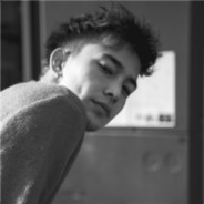 屋里有蛇 我说蛇在里面 她说蛇在外面