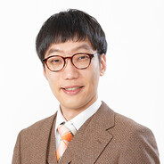 男性ブランコ 平井