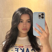 Liz's avatar