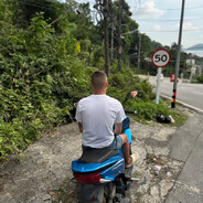 𝐓𝐨𝐦𝐦𝐲𝐆𝐮𝐧