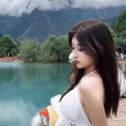 她如夏日的蝉鸣