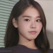 24岁，是美少女