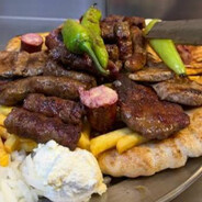 Akhu Sharmuta Grillplatte