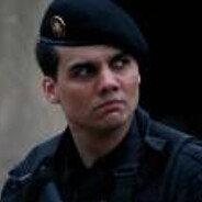 NÃO VAI SUBIR NINGUÉM