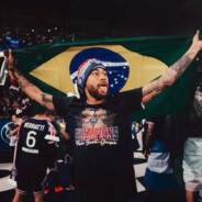 单车踩到桑托斯