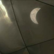 月半台深徐徐入梦.