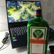 ANTON_MOLOTOV