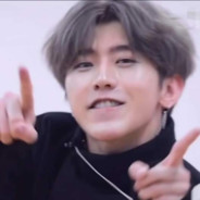 双手血虐蔡徐坤