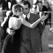 伞兵一号卢本伟