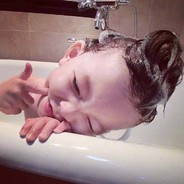 脚后跟里全是泥