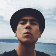 来自英俊的烦恼