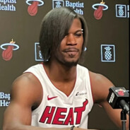 正在胡思乱想中