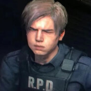 Chris正失禁的看着你