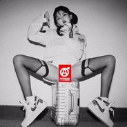 盲人少年身残志坚