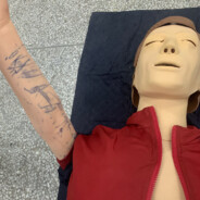 我不是小杨喔喔