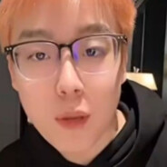 你再看看你后面呢