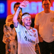 希望队友会补枪