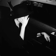 都说别去网吧玩被盗了把