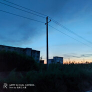 秋风吹着那夏月走