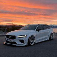 2019 Volvo V60 R-Design