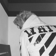 即将拥有人鱼线的bbb