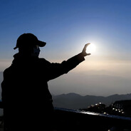 扶我起来还能打