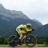 洗定个八月十五坐花厅