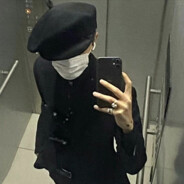 咖啡里的高脚杯