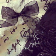 此划间[Monkeys eat bats]