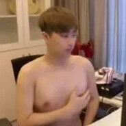 给阿姨倒一杯卡布奇诺