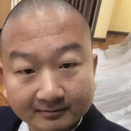 开路虎卫士的展亚鹏先