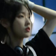 你如明月，我向潮生